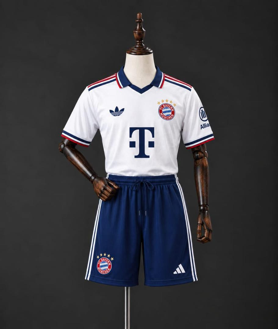 BAYERN MUNICH YOUTH / KIDS SET 26/27
