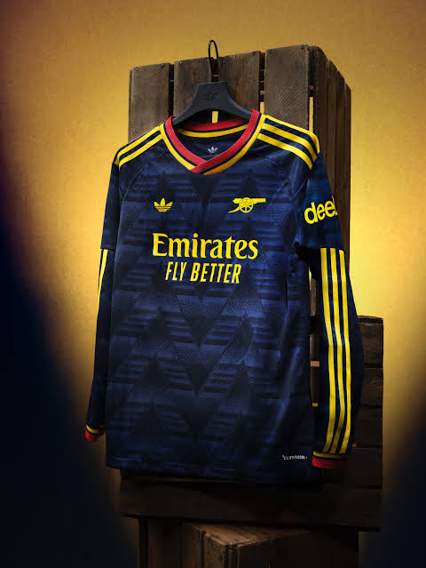 Arsenal Away Long Sleeve Jersey 2026/27